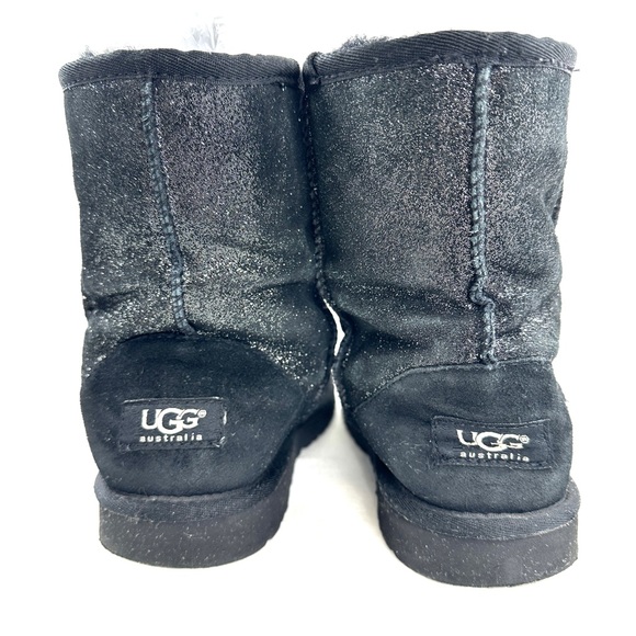 UGG Girl Size 3 Black Glitter Leather Boot Sheepskin Lining Short Winter Outdoor - Picture 4 of 9